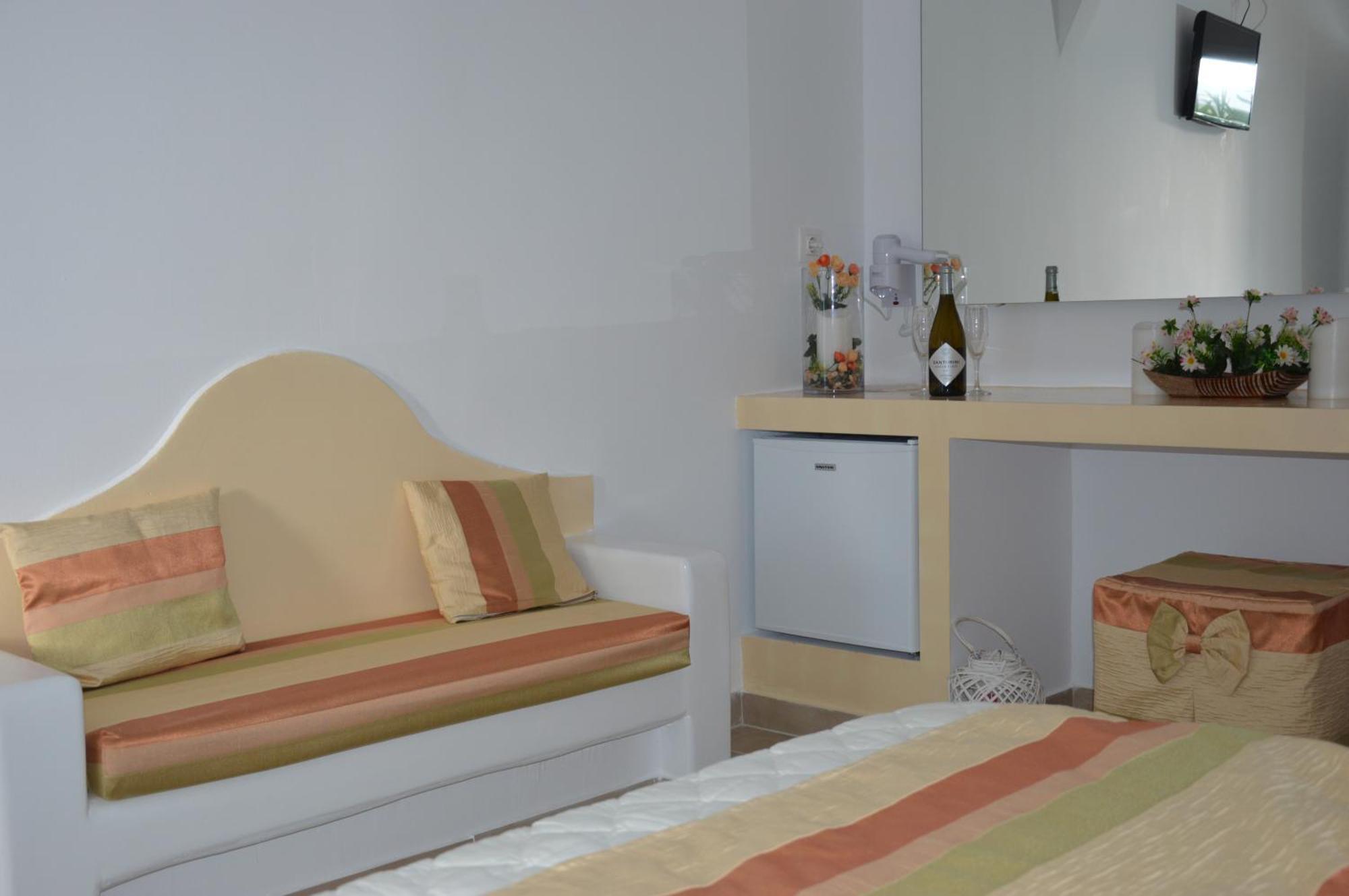 Pantheon Hotel Agios Georgios  Ngoại thất bức ảnh