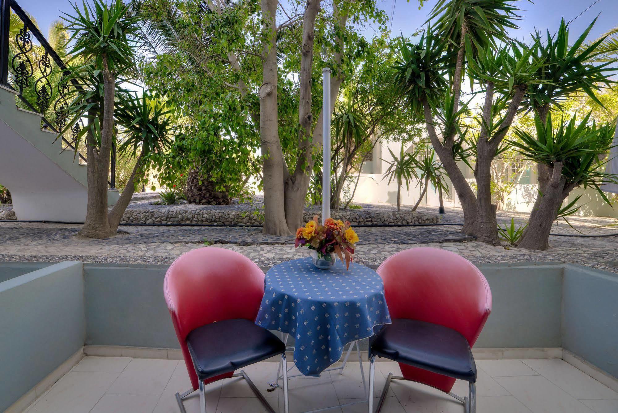 Pantheon Hotel Agios Georgios  Ngoại thất bức ảnh
